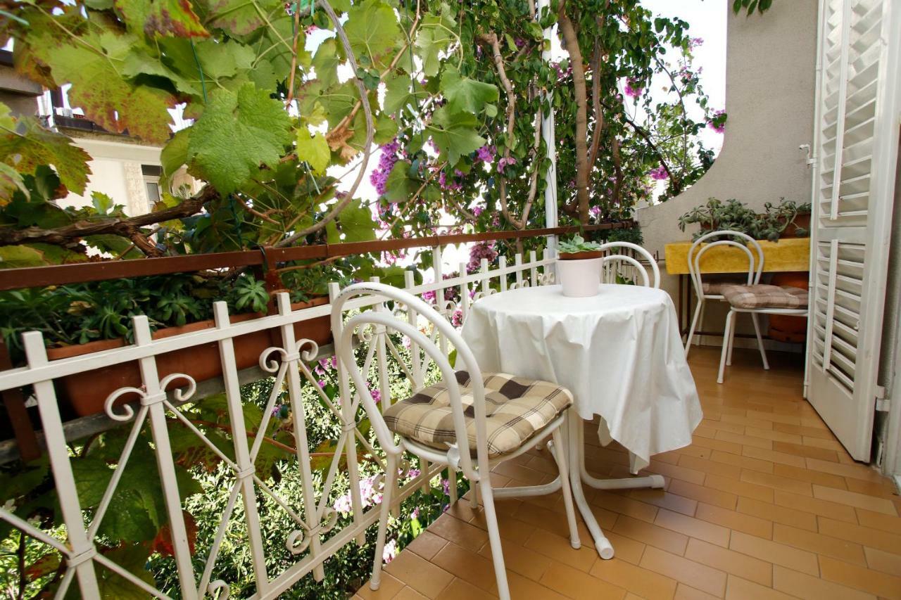 Villa Grozdic Makarska Eksteriør billede